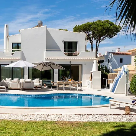 Willa Cyan By Sapvillas Vilamoura