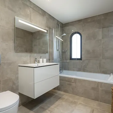 Villa Cyan By Sapvillas *